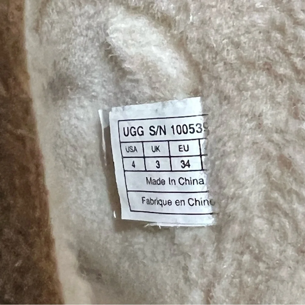 Ugg Larynn Charm Winter Boots